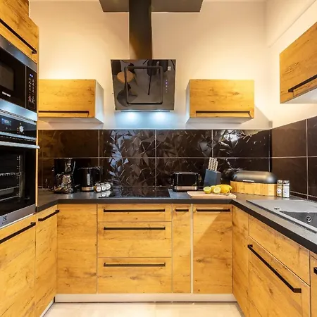 Apartamento Tower 65 In Einem Ruhigen Stadtviertel *