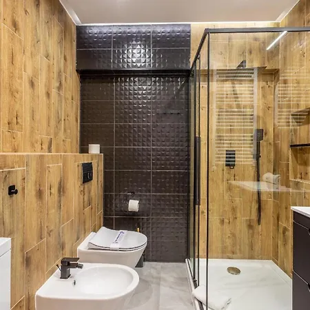 Tower 65 In Einem Ruhigen Stadtviertel Apartamento Świnoujście